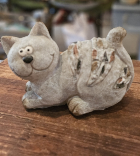 Kočka, imitácia kameňa 11cm